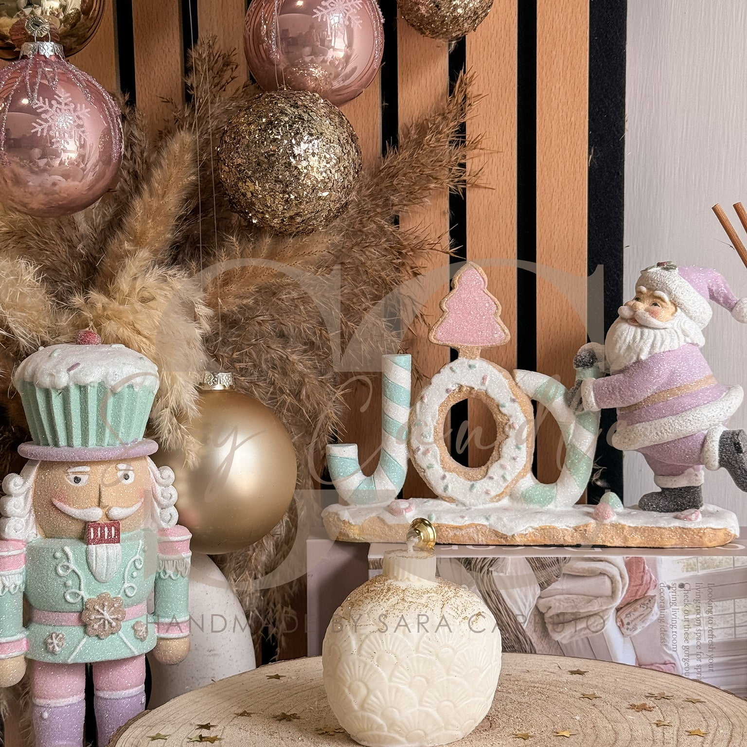 Palline di Natale con decorazione "Foglie di Junco"