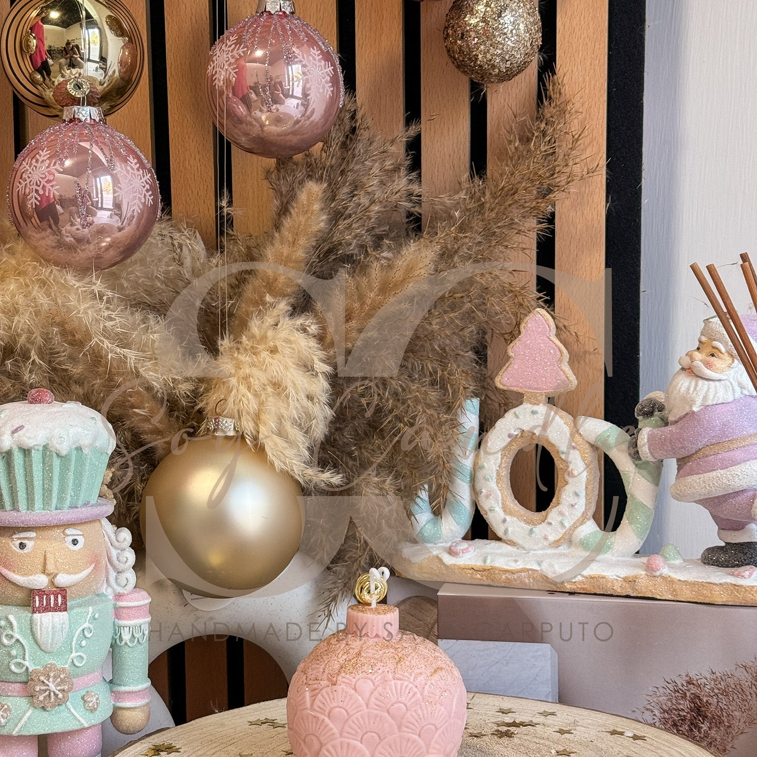 Palline di Natale con decorazione "Foglie di Junco"